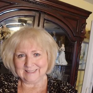 Meet your Posher, Carol ann